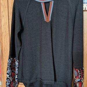 Miss Me Black Red Embellished Tunic Sweater